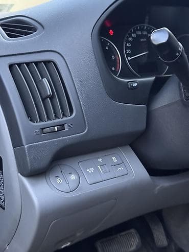 hyundai grand starex машина: Hyundai H-1: 2019 г., 2.5 л, Автомат, Дизель, Минивэн — 8