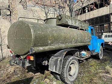 ЗИЛ : | 1982 г. Фургон