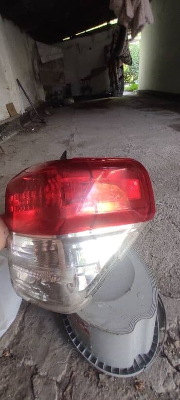 runx alex: Комплект стоп-сигналов Toyota 2011 г., Б/у, Оригинал — 6