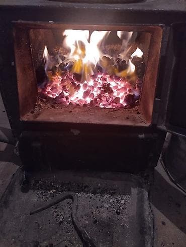 уго: Уголь Кара-Кече, Бесплатная доставка, В розницу, Фракция: Орех (О), В мешках — 3