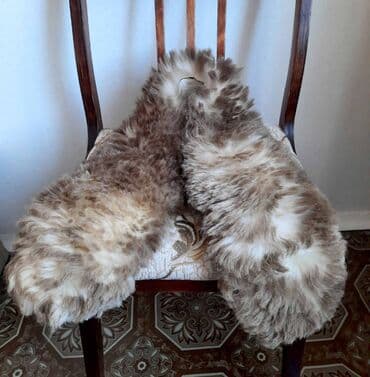 продаю оборудование для стирки ковров: Мех шкура овечья дагестанская. Размер 90*10 см — 1