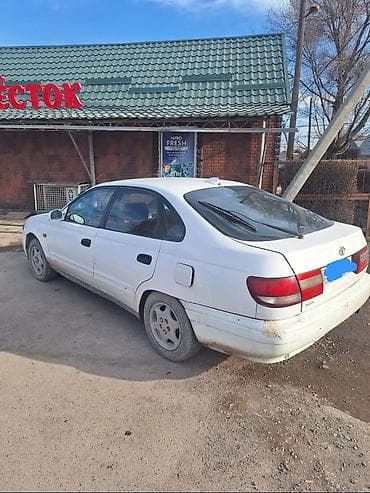 195 65: Toyota Carina E: 1995 г., 1.8 л, Механика, Бензин, Хэтчбэк — 10