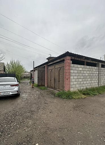 продаю гараж в токмоке: ‼️ Срочно‼️ 🏠 Продается 3-комнатный дом в Токмоке, ул. Новая Уютный — 2