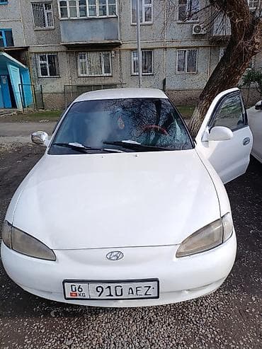 Hyundai Avante: 1996 г., 1.6 л, Механика, Бензин, Седан