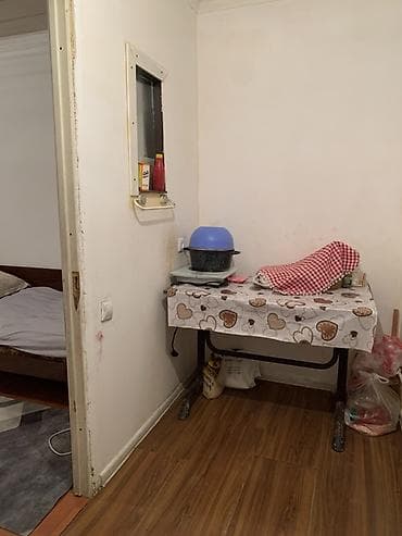 сдаю ком: Ищу девушку для совместного проживание до рынка дордой 30 минут 3000 — 2