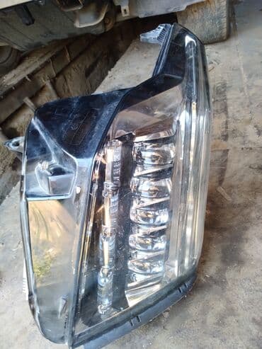 дополнительно фары: Передняя левая фара Cadillac 2018 г., Б/у, Оригинал, США — 6