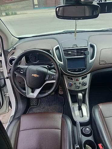 chevrolet нива: Chevrolet Trax: 2015 г., 1.6 л, Автомат, Дизель, Кроссовер — 1