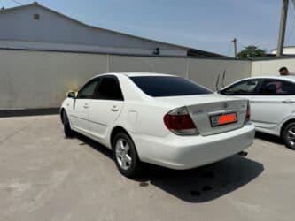 бишкек арзан машина: Toyota Camry: 2003 г., 2.4 л, Автомат, Бензин, Седан — 3