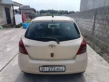 Toyota Vitz: 2006 г., 1 л, Автомат, Бензин, Хэтчбэк — 4