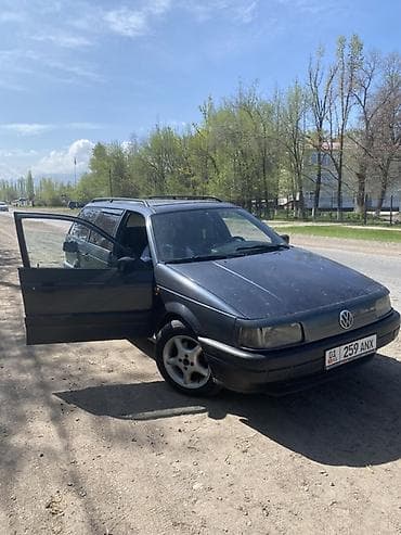 Продажа авто: Volkswagen Passat: 1993 г., Механика, Бензин, Универсал — 2
