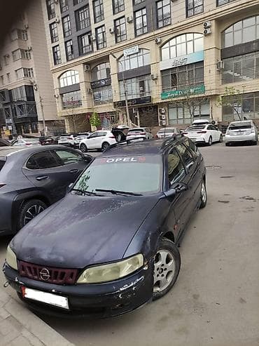 bid e2: Opel Vectra: 2000 г., 1.6 л, Ручные, Бензин, Универсал — 1