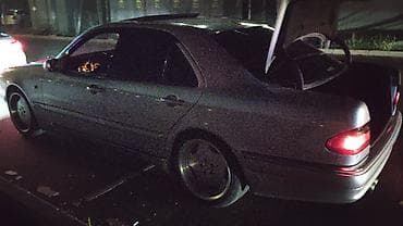 трактор 82 1: Mercedes-Benz E-Class: 1998 г., 4.3 л, Автомат, Бензин, Седан — 3