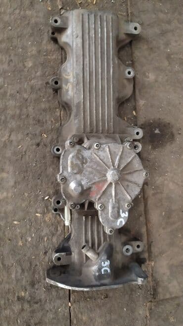 стенд для чистки дизельных форсунок: Toyota Estima Крышка клапанов с обратным клапаном, Тойота Эстима — 1