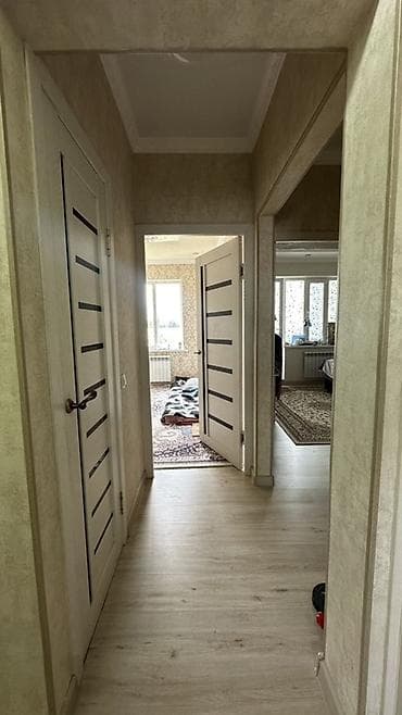 новые квартиры: 3 комнаты, 82 м², 105 серия, 4 этаж, Свежий ремонт — 3