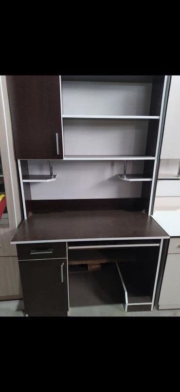 компьютеный стол: Новый компьютерный стол со шкафчиком из российкого ламината В наличии — 6