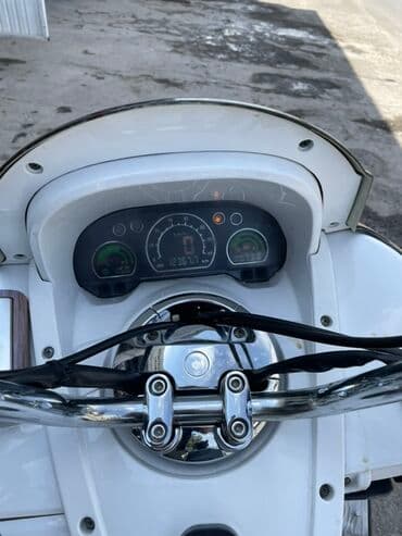 купить зимнюю резину бишкек: Скутер макси-класса (белый/чёрный) Основные особенности: - Кузов с — 4