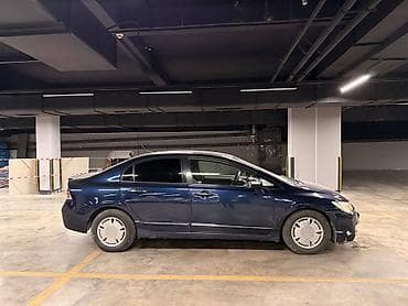 step wgn: Honda Civic: 2008 г., 1.3 л, Вариатор, Гибрид, Седан — 3