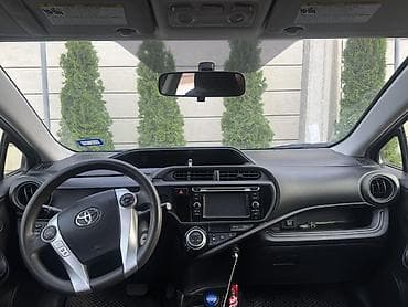 тойота приус с: Toyota Prius C: 2015 г., 1.5 л, Автомат, Гибрид, Лифтбек — 3