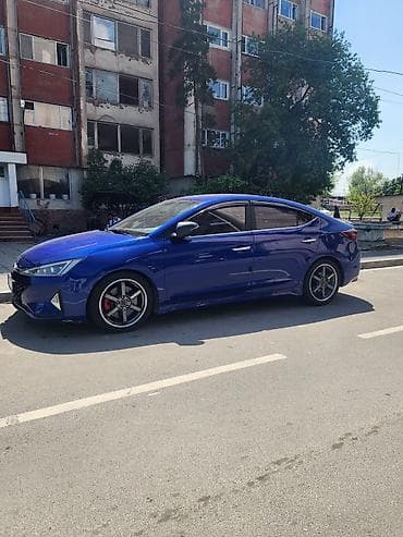 silver sport: Hyundai Avante: 2019 г., 1.6 л, Автомат, Бензин — 8