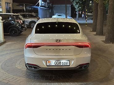 rf 2: Hyundai Grandeur: 2021 г., 2.4 л, Гибрид, Седан — 8