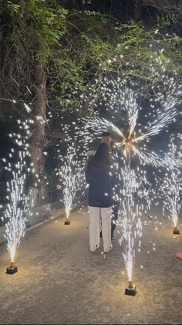 фейерверки: ХОЛОДНЫЙ ФОНТАН ІБИШКЕКІ ФЕЙЕРВЕРК 📸Для фото / сюрпризов 💍Свидания — 2