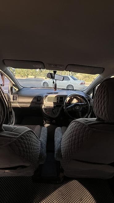 Унаа: Toyota WISH: 2003 г., 2 л, Автомат, Бензин, Вэн/Минивэн — 7