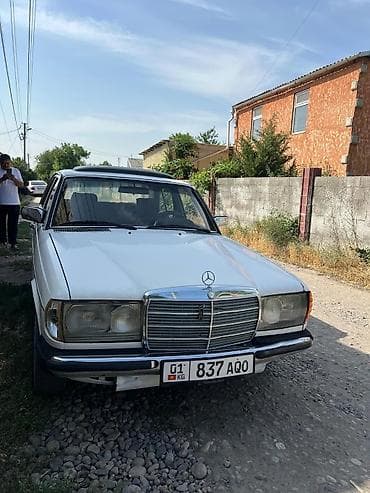чехол кожаный: Mercedes-Benz W123: 1983 г., 3 л, Механика, Бензин, Седан — 5