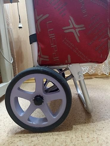 ted baker: Продаю бу хозяйственную сумку - тележку на колесах из нутри сумка — 3