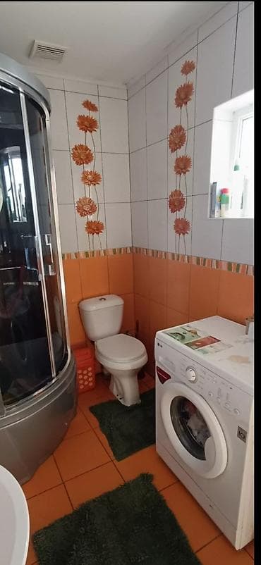 съем квартиры: 55 м², 2 комнаты, Забор, огорожен — 1
