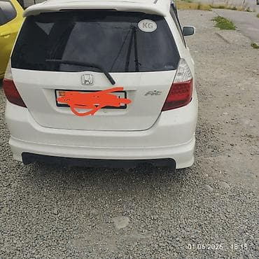 решотка фит: Honda Fit: 2003 г., 1.3 л, Автомат, Бензин, Хэтчбэк — 2