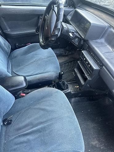 двери на ланос: ВАЗ (ЛАДА) 21099: 1995 г., Ручные, Хэтчбэк — 4