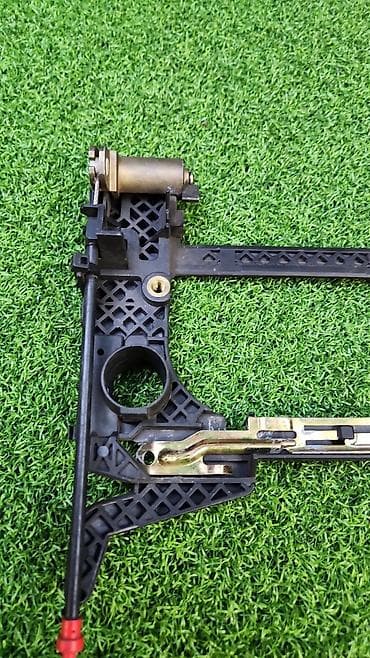 автозапчасти круглосуточно рядом: Рамка пер лев е39 Год 2001 В отличном состоянии, очень большой — 3