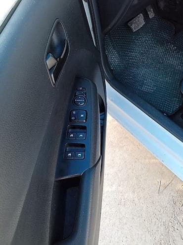 для море: Kia Morning: 2022 г., Автомат, Хэтчбэк — 7