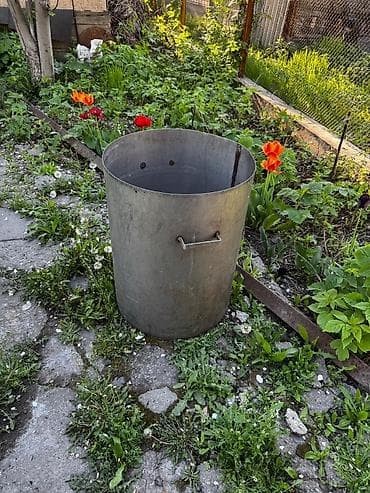 small table: Бак, 100 л, Самовывоз — 1