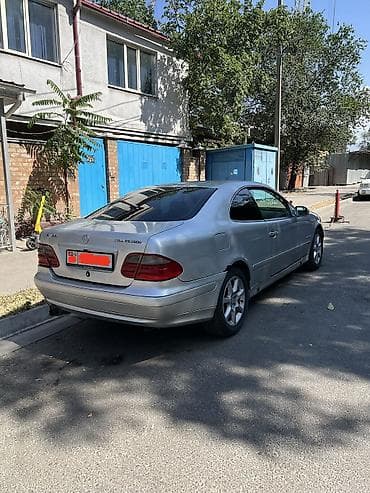 Mercedes-Benz CLK-Class: 2000 г., 2 л, Автомат, Бензин, Купе — 4