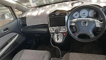 2005: Honda Stream: 2005 г., 1.7 л, Автомат, Бензин, Универсал — 4
