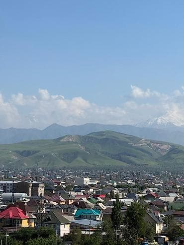 Продается 1‑комнатная квартира с видом на горы. Особенности: -