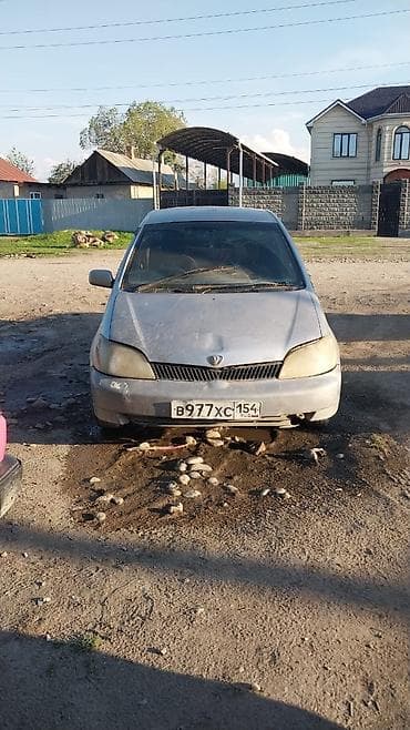 бензобак тойота: Toyota Platz: 2000 г., Автомат, Бензин, Седан — 4