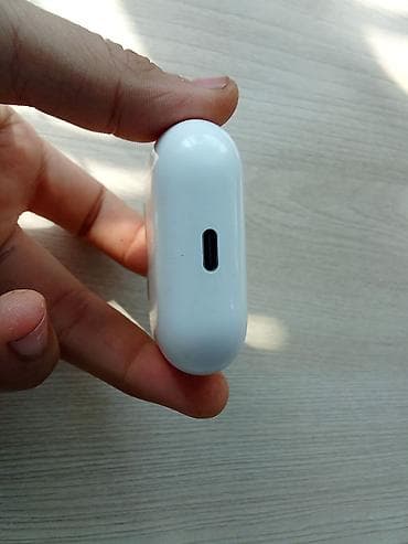 Уюлдук телефондор жана аксессуарлар: Каптагычтар, Apple, Колдонулган, Электр зымсыз (Bluetooth), Классикалык — 3