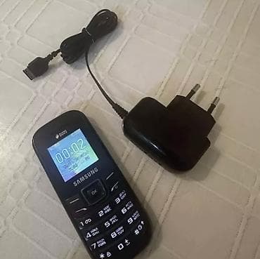 Samsung E1252, Б/у, цвет - Черный, 2 SIM