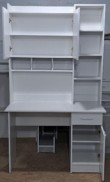 мойка аккумуляторная высокого давления: Компьютерный стол, Новый, С полками — 5