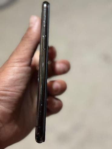 про 11: IPhone 11 Pro, Б/у, 256 ГБ, Черный, 100 % — 2
