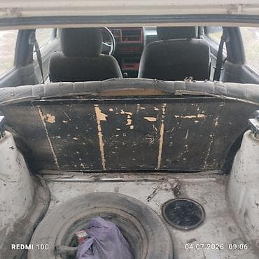 Транспорт: Volkswagen Golf: 1991 г., 1.3 л, Механика, Хэтчбэк — 6
