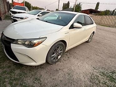 corolla s: Toyota Camry: 2015 г., 2.5 л, Автомат, Гибрид, Седан — 4