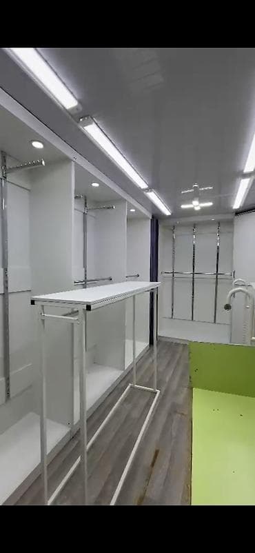 бу витрины: Торговое оборудование для магазина одежды Комплект модульных систем — 2
