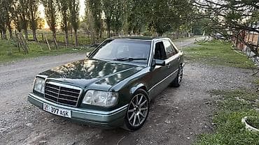 салон сиденья на мерседес 124: Mercedes-Benz W124: 1993 г., 3.2 л, Механика, Седан — 6