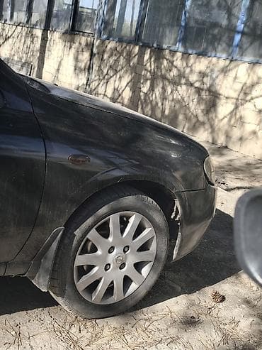 ravon spark: Nissan Almera Classic: 2004 г., Седан — 1