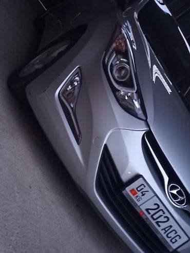 Hyundai Avante: 2015 г., 1.6 л, Автомат, Бензин, Седан