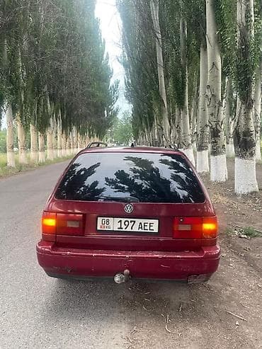 Унаа: Volkswagen Passat Variant: 1995 г., Кол менен иштөөчү, Универсал — 4