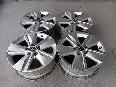 титаны 15: Литые Диски R 17 Toyota, отверстий - 5 — 2